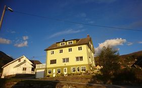 Hardanger Rom & Harmonium "The Green B&B" Herand Exterior photo