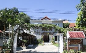 Moon'S House Luangprabang 호텔 Exterior photo