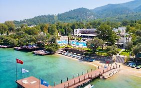 Doubletree By Hilton Bodrum Isil Club All-Inclusive Resort 토르바 Exterior photo