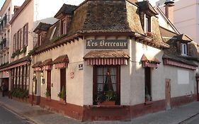 Les Berceaux 호텔 에페르네이 Exterior photo