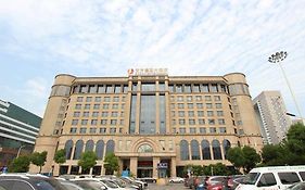 Wuhan Oriental Jianguo Hotel Exterior photo