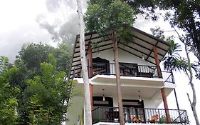 Hill Forest Cottage 엘라 Exterior photo