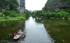 Tam Coc Smile Homestay 닌빈 Exterior photo