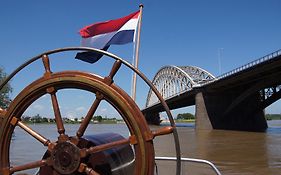 네이메헨 Boat 'Opoe Sientje' B&B Exterior photo