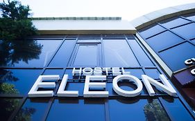 Hostel Eleon 알마티 Exterior photo