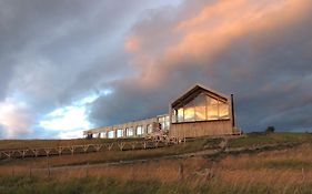 Hotel Simple Patagonia 푸에르토나탈레스 Exterior photo