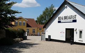 그라스텐 Benniksgaard Bed & Breakfast B&B Exterior photo