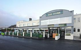 The Titan 호텔 클라이드뱅크 Exterior photo
