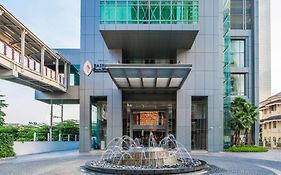 이스틴 그랜드 호텔 사톤  방콕 Exterior photo