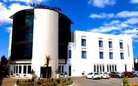 Le Zenith Hotel 오랑 Exterior photo