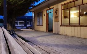 Antiguos Bed And Breakfast 푸에르토나탈레스 Exterior photo