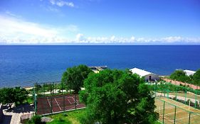 Azure Sport Resort Bulan Sogottuu Exterior photo
