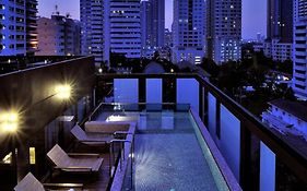 아스피라 힙티크 스쿰빗 13 호텔 방콕 Exterior photo