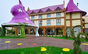 Gardaland Magic Hotel 카스텔누보델가다 Exterior photo