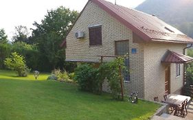 Holiday Home Zbilje 비소코 Exterior photo