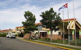 Punta La Cueva 호텔 시엔푸에고스 Exterior photo