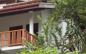 Habaraduwa Central Lake Paradise B&B Exterior photo