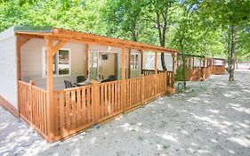 Mobile Homes Premium Magnolia Bijela Uvala 포레치 Exterior photo