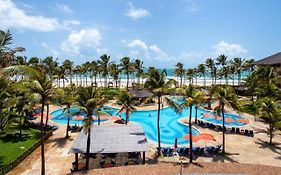 Beach Park Resort - Suites 알퀴라즈 Exterior photo