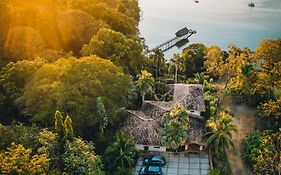 Seagull Cove Resort 보카 치카 Exterior photo
