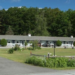 Governor'S Rock Motel Shaftsbury Exterior photo