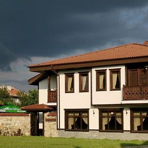 Vezrozhdenski Complex Chardake Sopot 호텔 Exterior photo