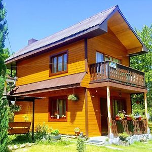 Садиба Гуцулка Ксеня 호텔 야렘체 Exterior photo