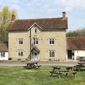 샤프츠버리 The Benett Arms B&B Exterior photo