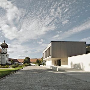 Schloss Hohenkammer 호텔 Exterior photo