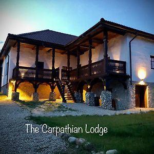 The Carpathian Lodge 룬쿠 Exterior photo