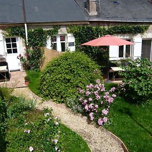 쏘뮤흐 Gite Les Jardins De Terrefort B&B Exterior photo