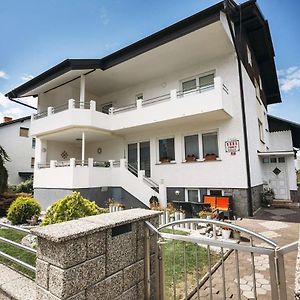 모라브스케토플리체 Prenocisce Sinkec Nada B&B Exterior photo