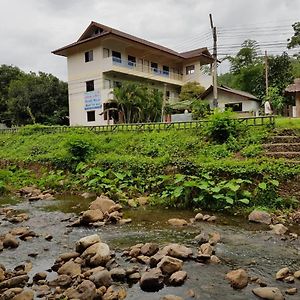 Kanda House 호텔 매홍손 Exterior photo