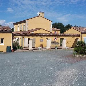 Saint-Bonnet-sur-Gironde La Marviniere B&B Exterior photo