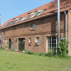 Grabow  Ferienscheune Kummernitztal B&B Exterior photo