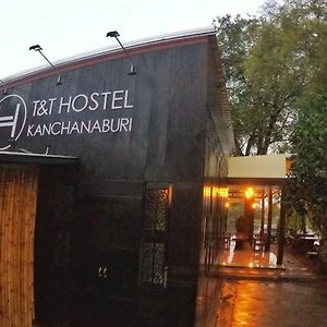 T & T Hostel 칸차나부리 Exterior photo