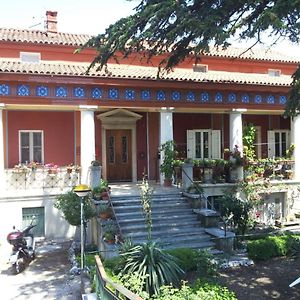 Casa Vacanze Villa Pompeiana 트리에스테 Exterior photo