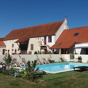 La Maison Rouge Ladoix - Proche Beaune B&B Exterior photo