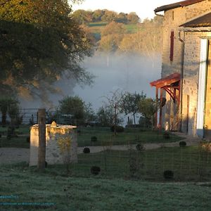 Le Dorat La Ferme De Pomereix B&B Exterior photo