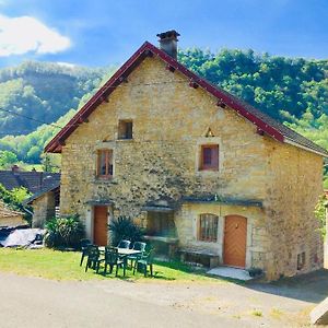 Ladoye-sur-Seille Gite Des Reculees 빌라 Exterior photo