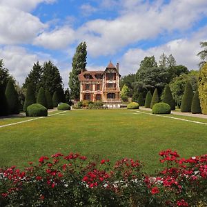 Cisai-Saint-Aubin Domaine Des Thomins B&B Exterior photo