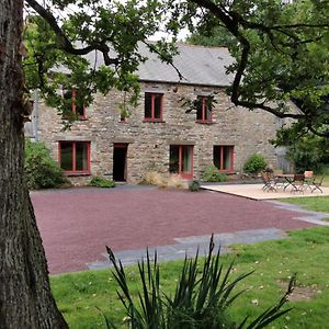 Maxent Ar Merglet - Grande Longere Authentique En Broceliande 빌라 Exterior photo