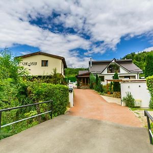 Tîrgu Ocna Casa Cu Muri B&B Exterior photo