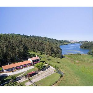 Apartamentos Rurales Las Garzas De Oyambre 산비센테데라바케라 Exterior photo