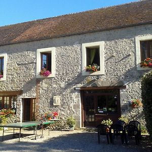 La Chapelle-pres-Sees La Ferme Des Tertres B&B Exterior photo