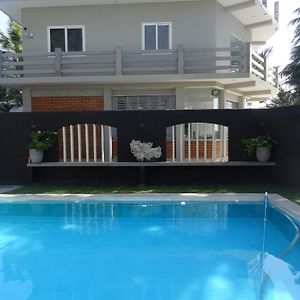 Amssler Beach Stay 칼루타라 Exterior photo