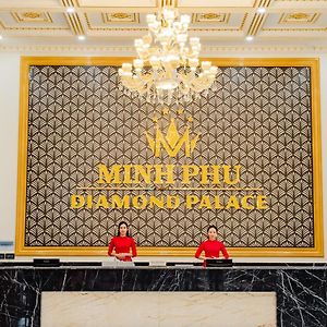 Khach San Minh Phu Diamond Palace 호텔 지엔쩌우현 Exterior photo