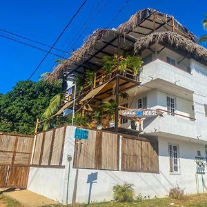 Shaka House 호텔 푸에르토 에스콘디도 Exterior photo