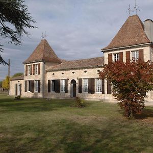 Grignols  Chateau Le Guit B&B Exterior photo