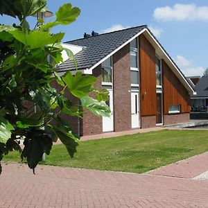 Uitgeest Cozy House With Dishwasher, Not Far From Amsterdam 빌라 Exterior photo